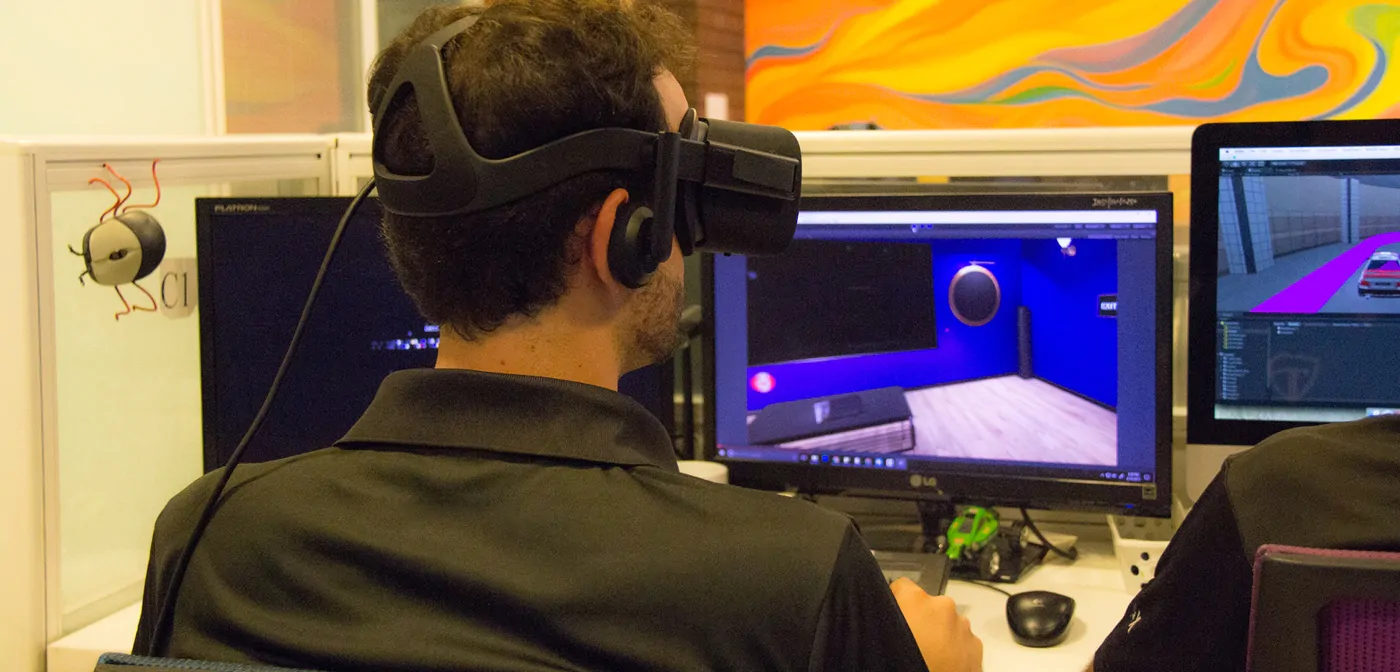 VR app development services for